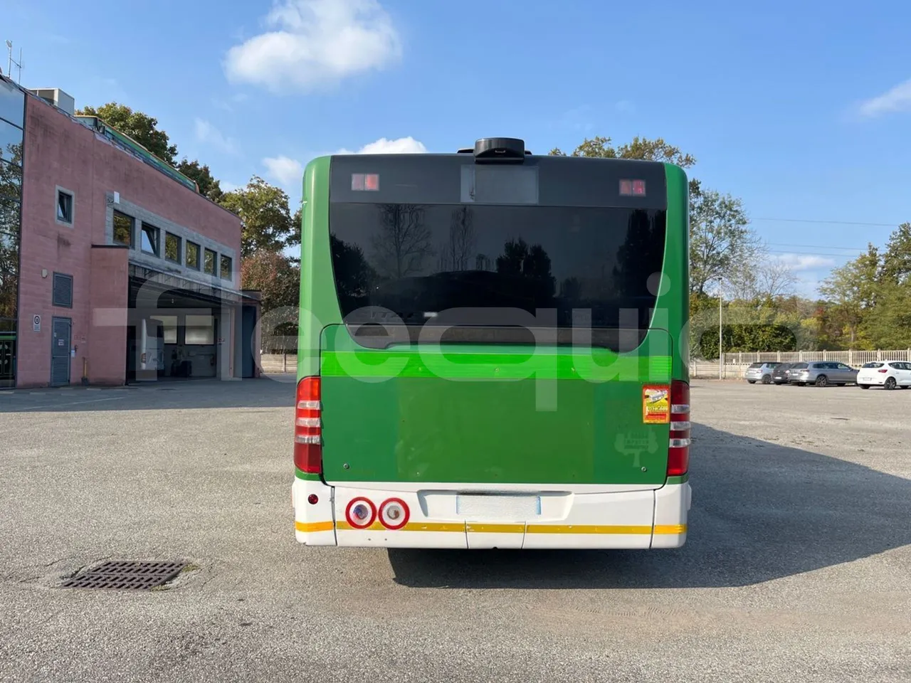Mercedes-Benz O 530 G- 3P - Euro5 - 260kW - 17.940mt - rear hatch closed