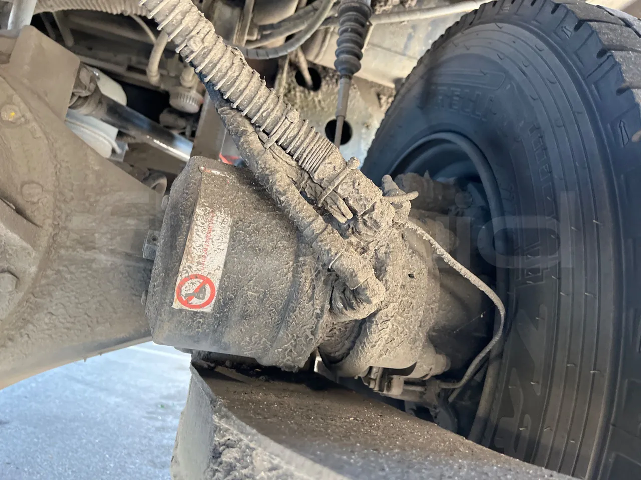 Bmc PROBUS TBX 850 - EUR4 -178kW -9.156m - axle 2 caliper brakes left