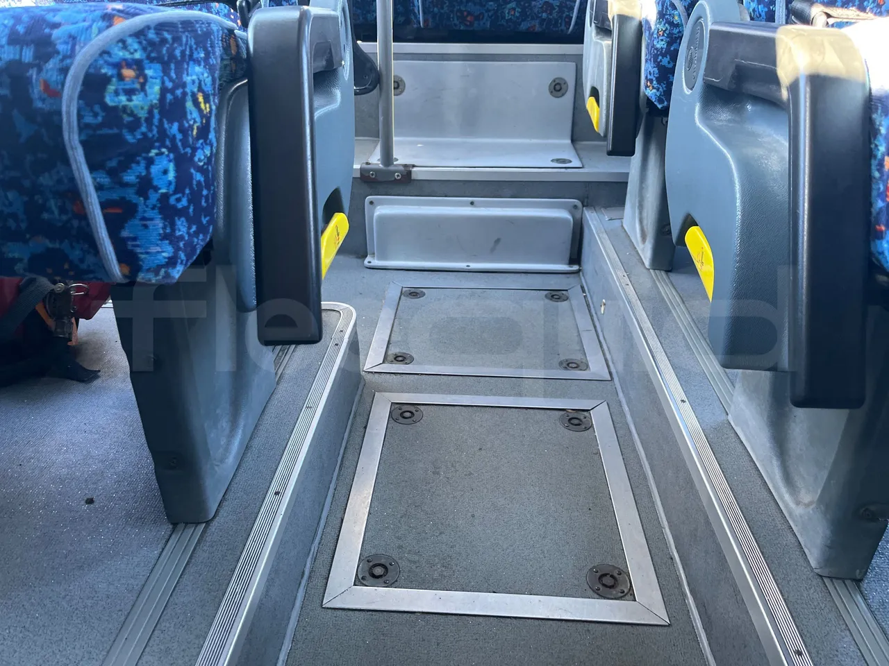 Bmc PROBUS TBX 850 - EUR4 -178kW -9.156m - floor hatches photo