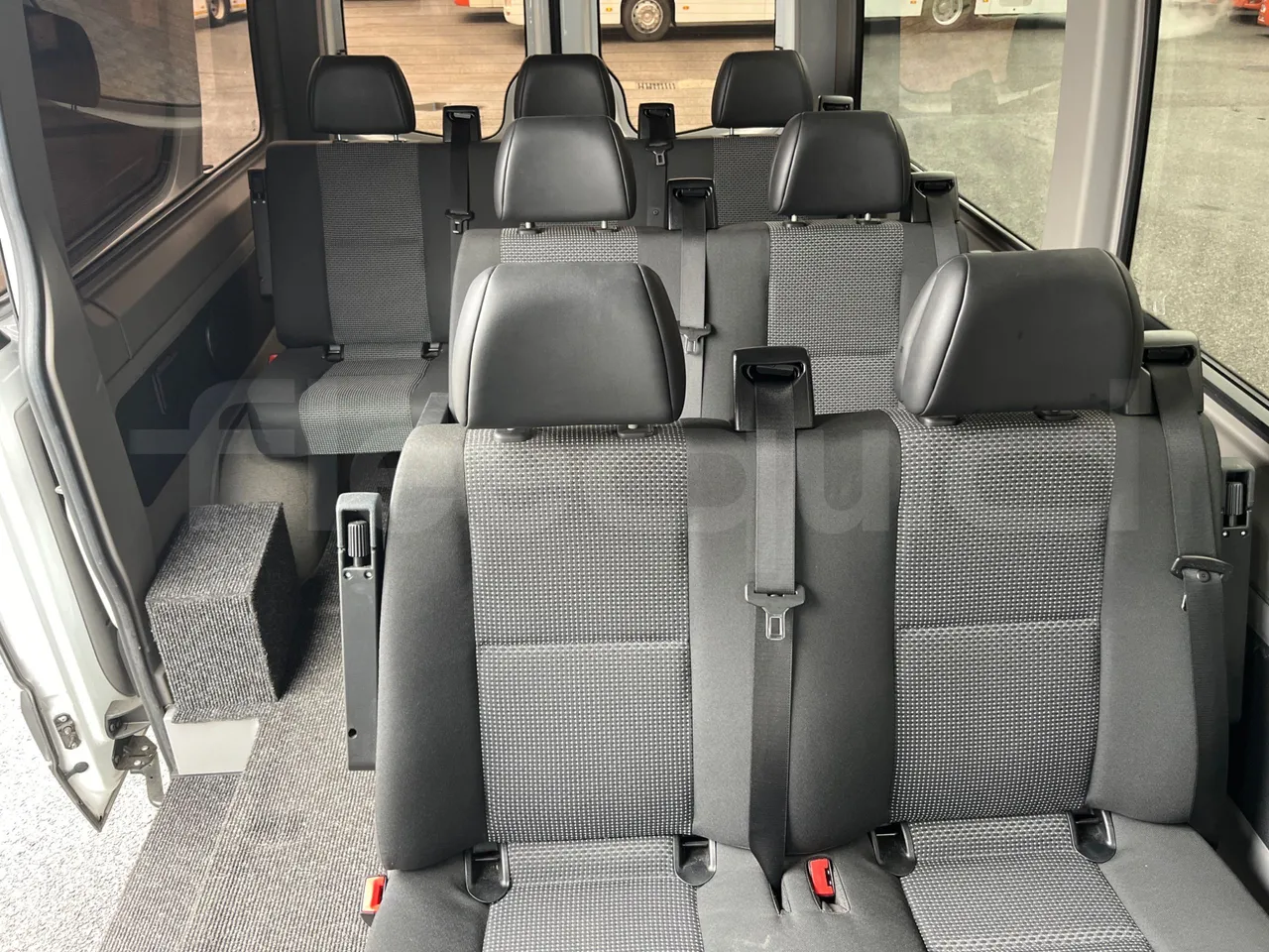 Mercedes-Benz Sprinter 906AC35 - EUR5 - 140kW - 5.910m - handrails photo