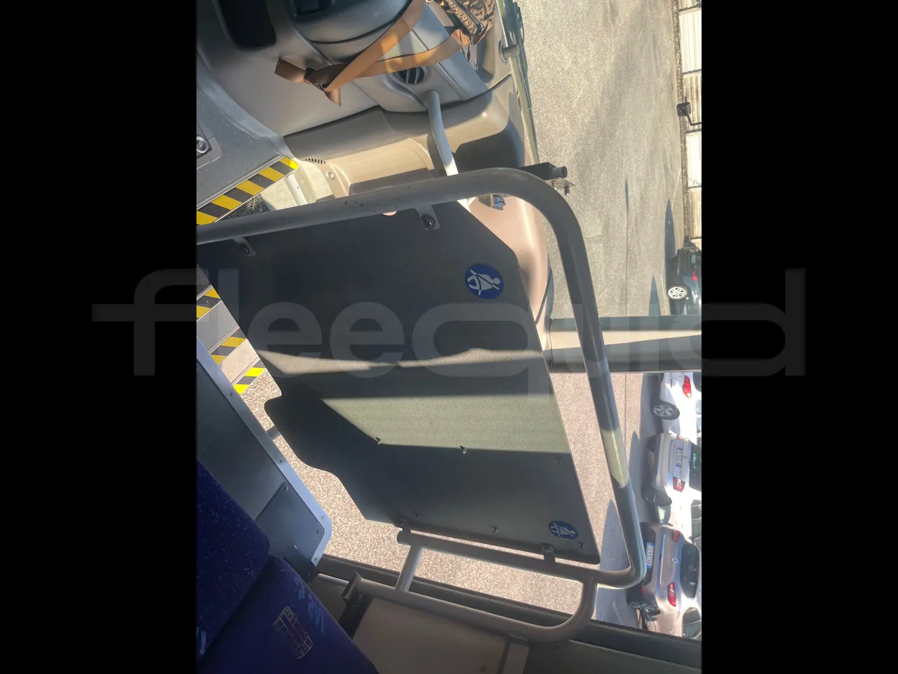 Irisbus Arway SFR160/ Euro 5 - 280Kw - 11,990 Mt - disabled area photo
