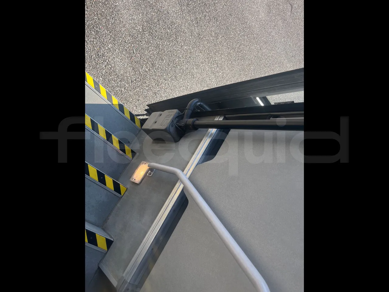 Irisbus Arway SFR160/ Euro 5 - 280Kw - 11,990 Mt - door mechanism photo