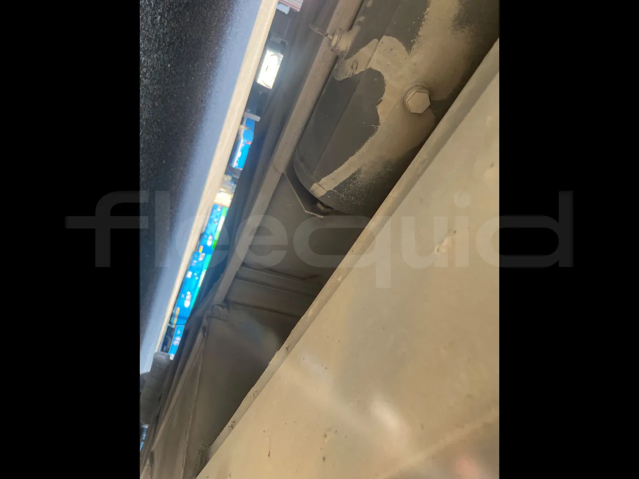 Irisbus Arway SFR160/ Euro 5 - 280Kw - 11,990 Mt - front air springs left
