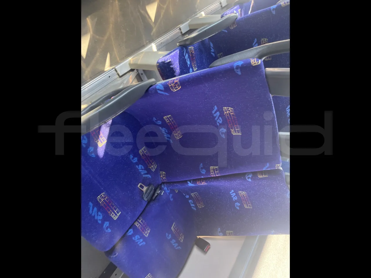 Irisbus Arway SFR160/ Euro 5 - 280Kw - 11,990 Mt - forward view middle aisle