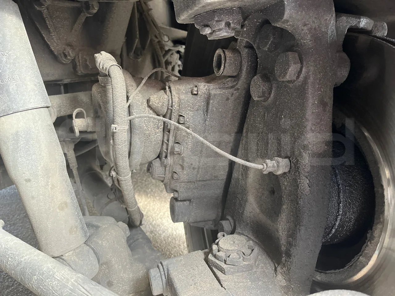 Irisbus Domino Orlandi 2001 397E.12.43 - Euro3 - 317kW - 12mt - front brake calipers left