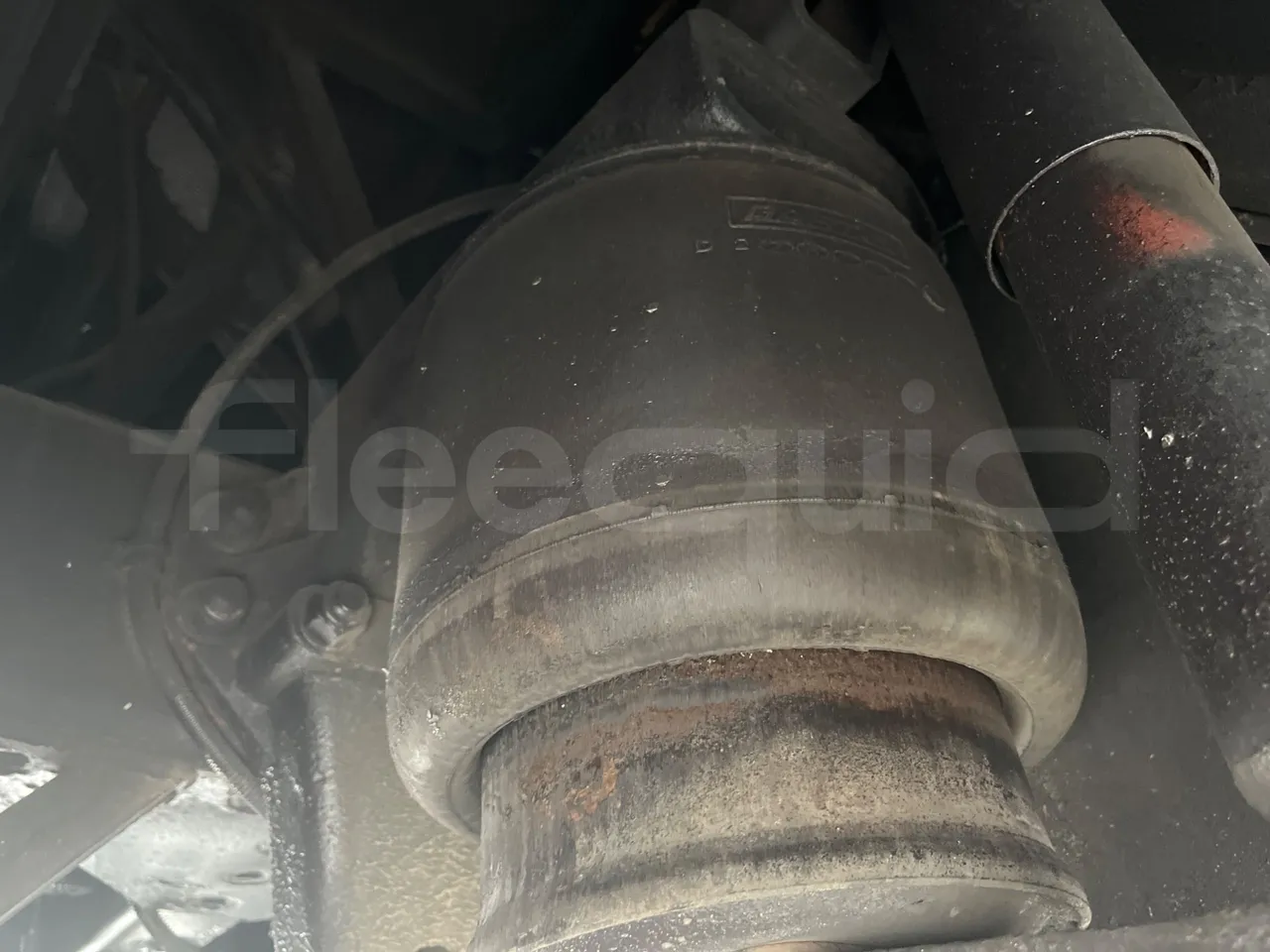 Irisbus Domino Orlandi 2001 397E.12.43 - Euro3 - 317kW - 12mt - axle 2 shock absorbers 1 left