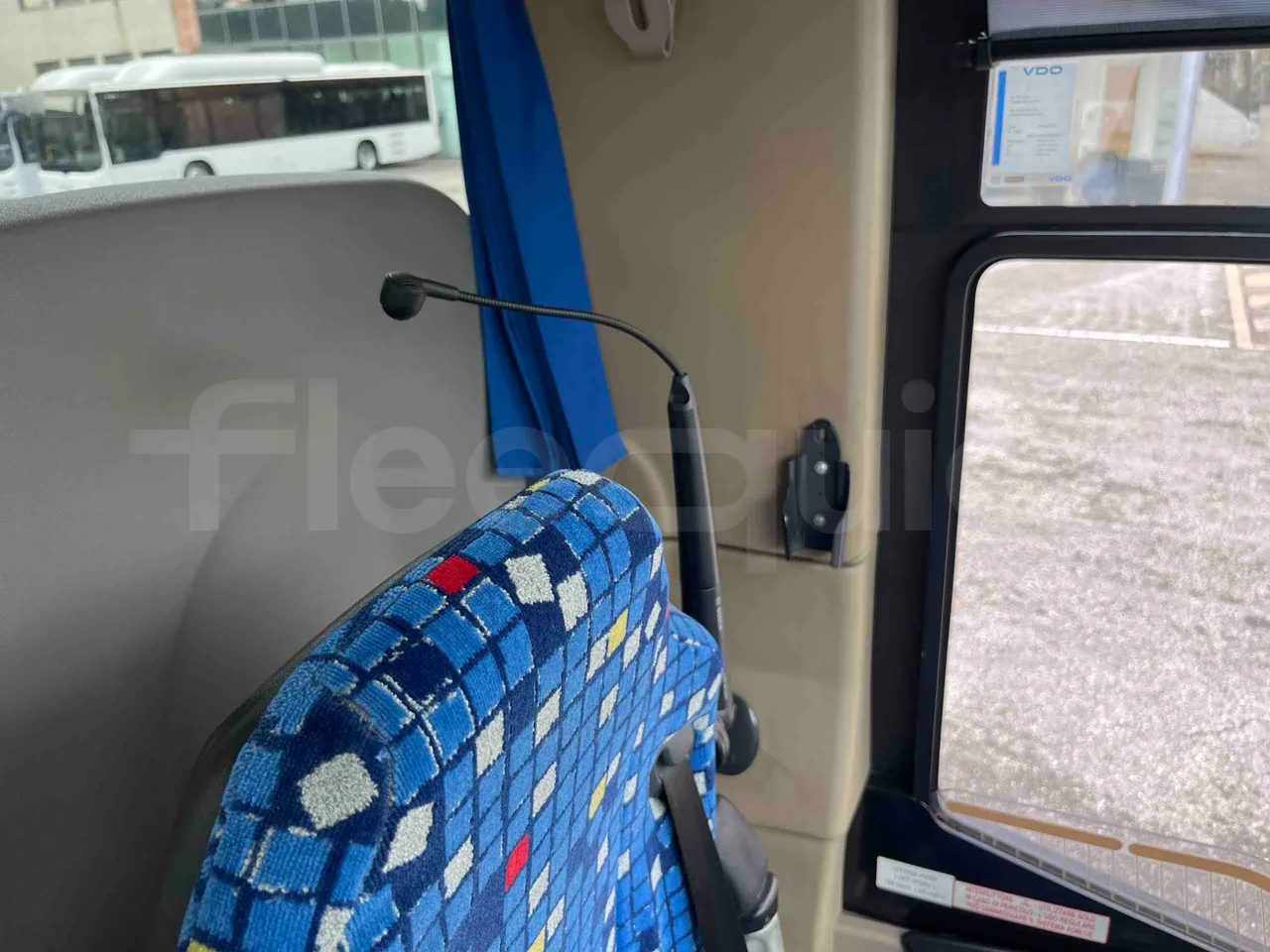 Iveco Magelys   SFR2XX QC M8CU - Euro6 - 294Kw - 12,830mt - driver microphone accessories photo