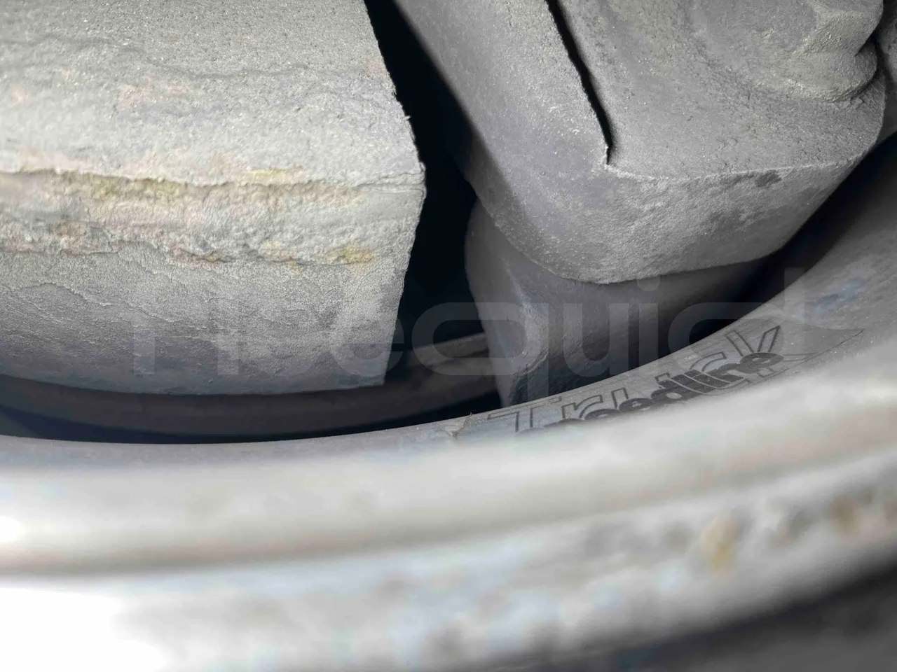 Iveco Magelys   SFR2XX QC M8CU - Euro6 - 294Kw - 12,830mt - axle 2 discs right