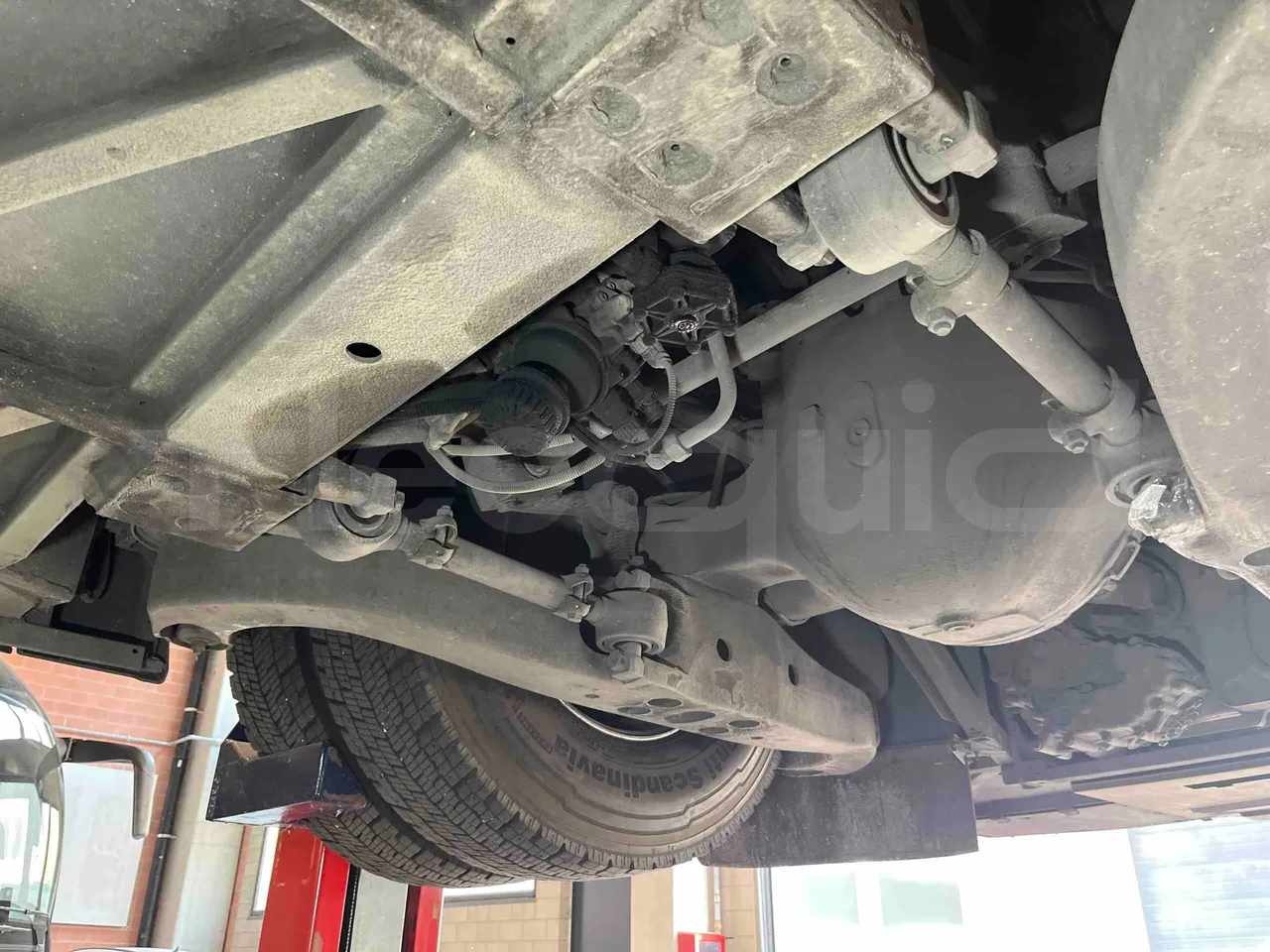 Iveco Magelys   SFR2XX QC M8CU - Euro6 - 294Kw - 12,830mt - axle 3 right side