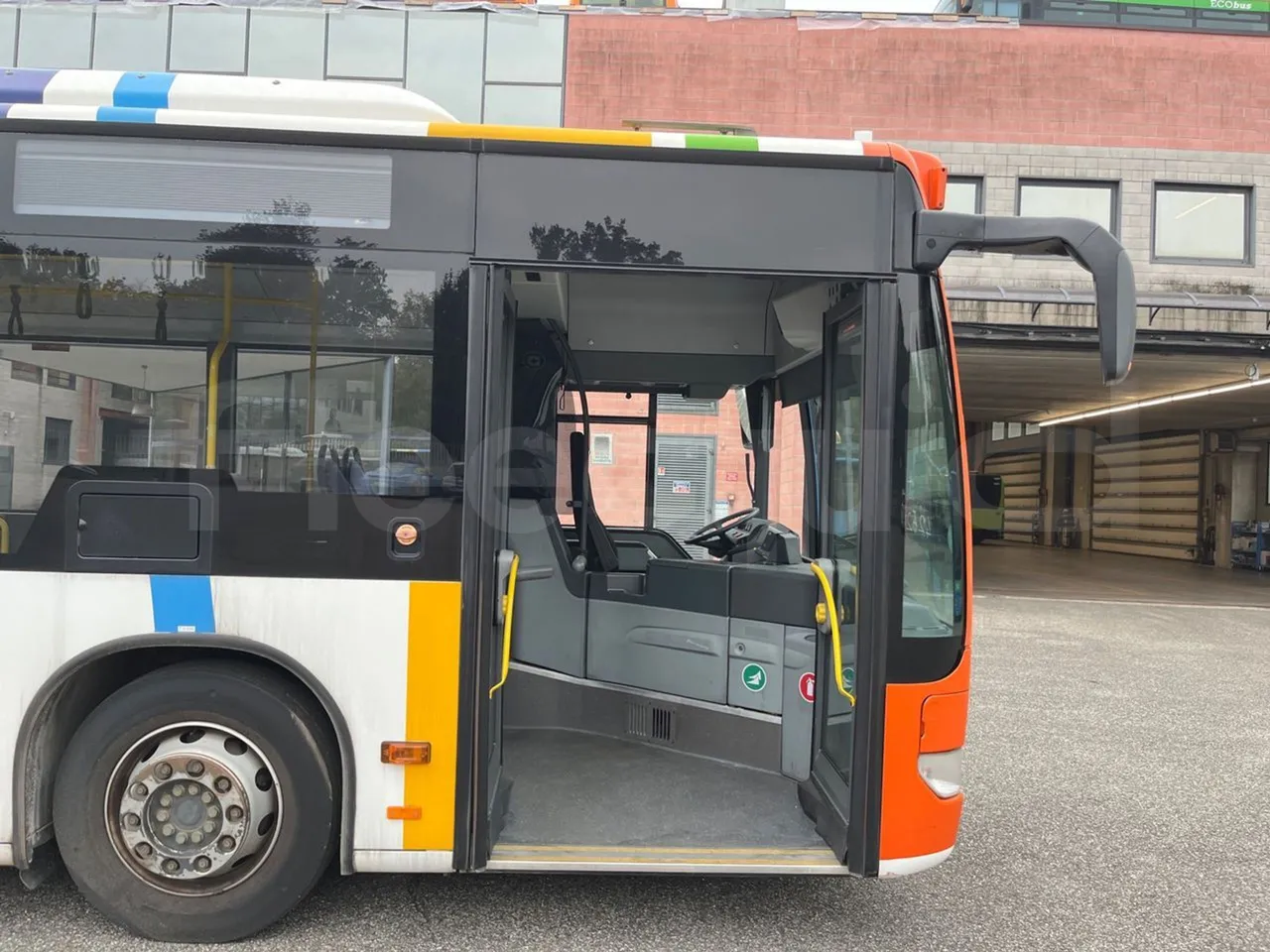 Mercedes-Benz Citaro O 530 628.02 - EUR5 - 210kW - 11.95m - front door 1 open