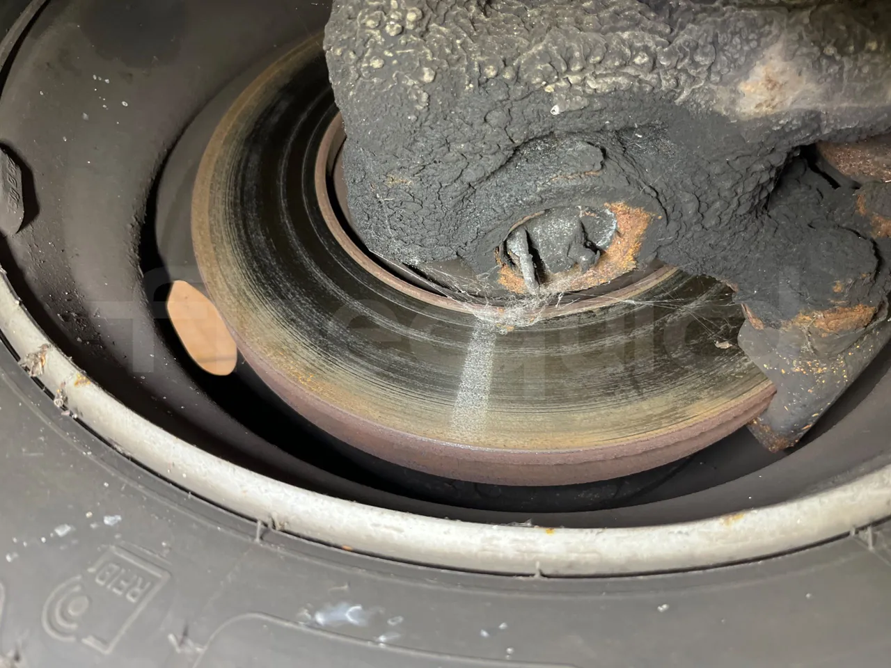 Mercedes-Benz Citaro O 530 628.02 - EUR5 - 210kW - 11.95m - front discs left