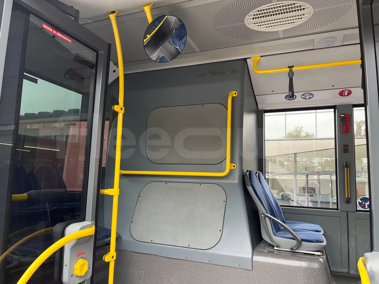 Mercedes-Benz Citaro O 530 628.02 - EUR5 - 210kW - 11.95m - floor hatches photo
