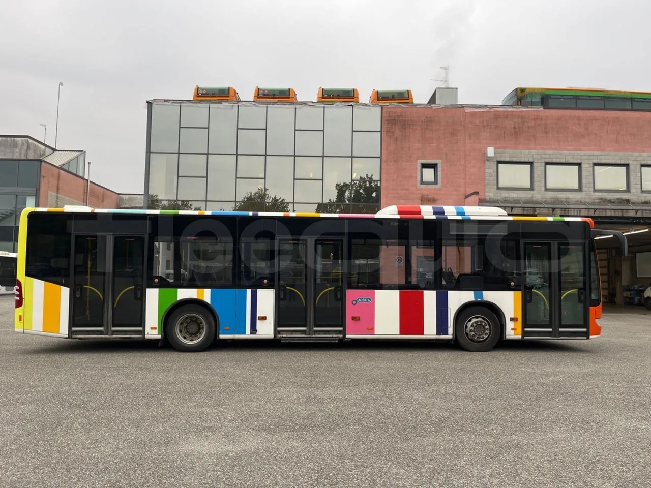 Mercedes-Benz Citaro O 530 628.02 - EUR5 - 210kW - 11.95m - right side doors closed