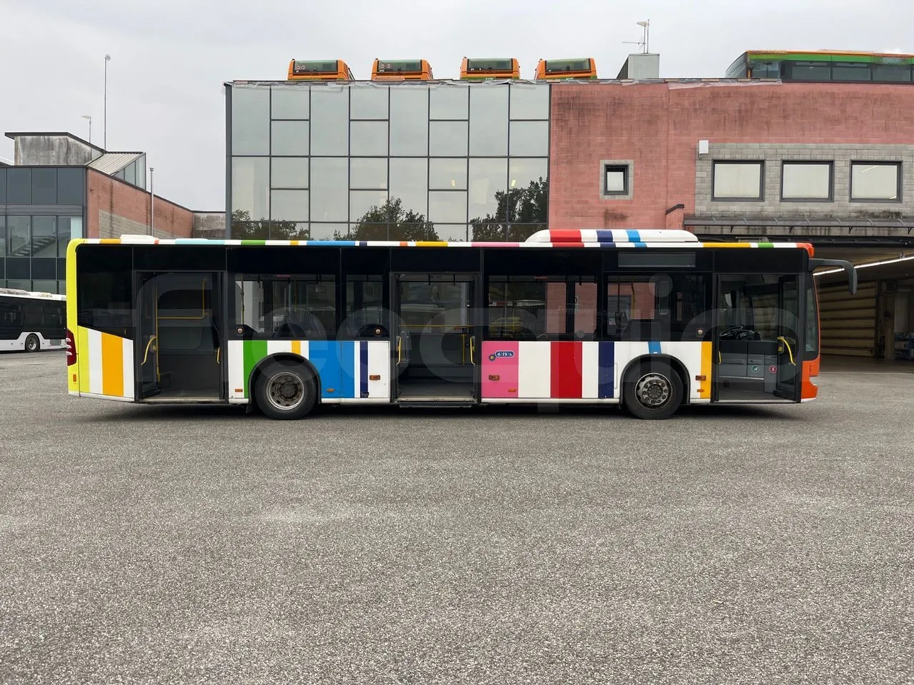 Mercedes-Benz Citaro O 530 628.02 - EUR5 - 210kW - 11.95m - right side doors open