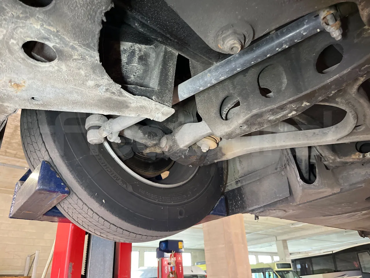Mercedes-Benz Citaro O 530 628.02 - EUR5 - 210kW - 11.95m - front axle right side