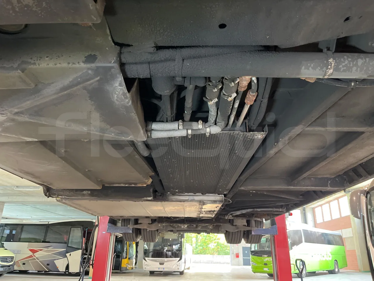Mercedes-Benz Citaro O 530 628.02 - EUR5 - 210kW - 11.95m - central undercarriage photo