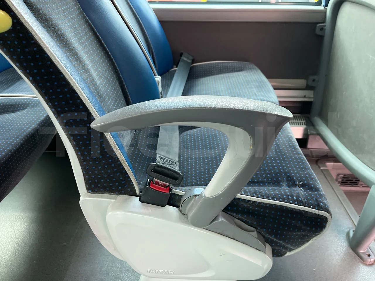 Scania Irizar i4H 11.48 - Euro6 - 302kW - 11.480mt - armrest detail photo