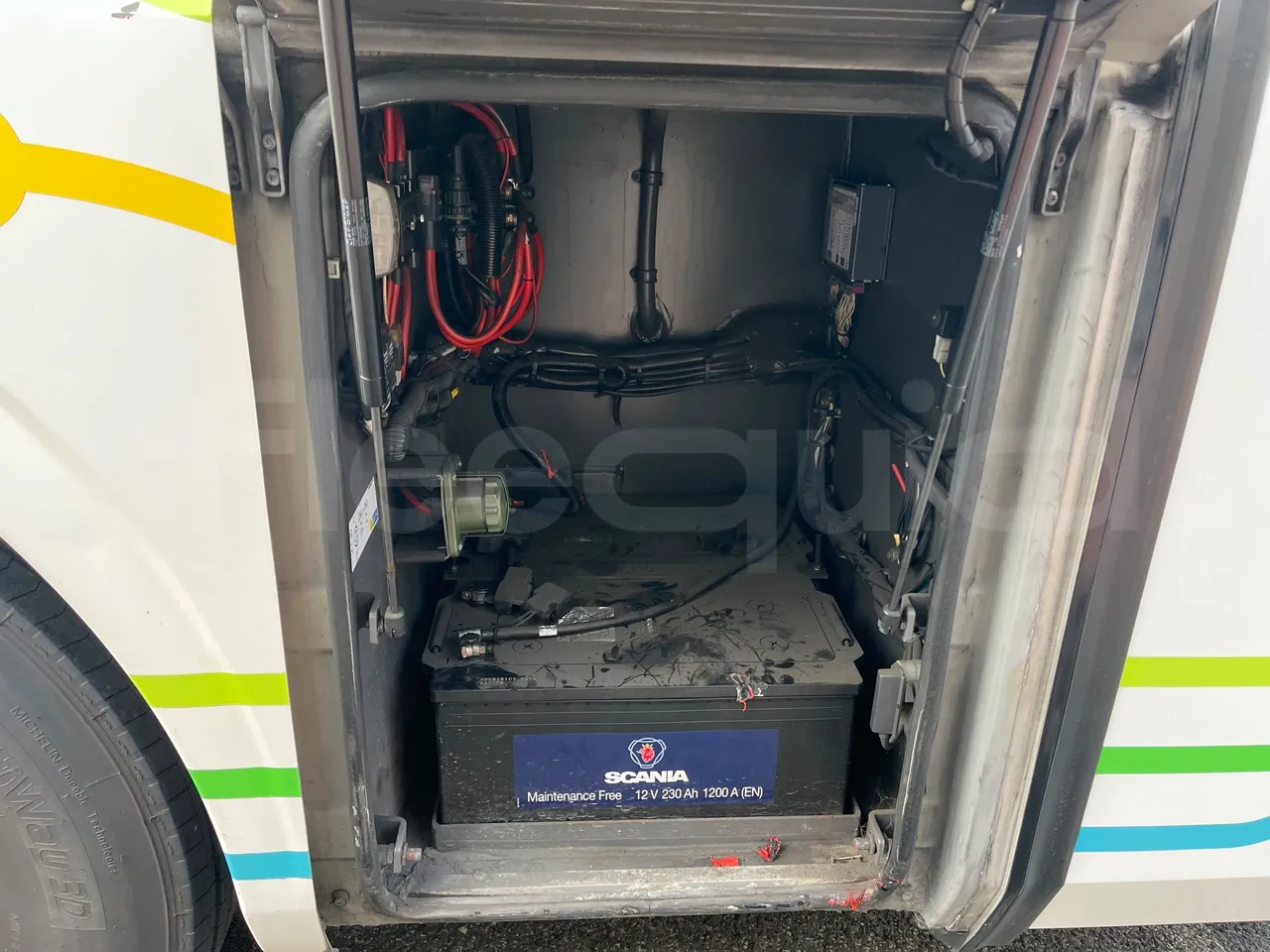Scania Irizar i4H 11.48 - Euro6 - 302kW - 11.480mt - external compartments photo