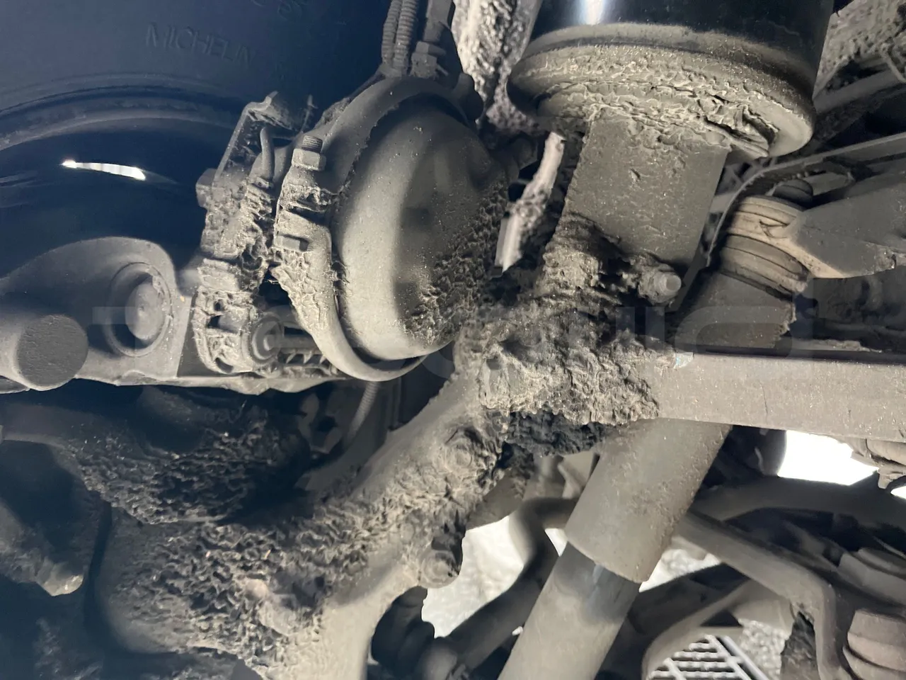 Scania Irizar i4H 11.48 - Euro6 - 302kW - 11.480mt - front brake calipers left