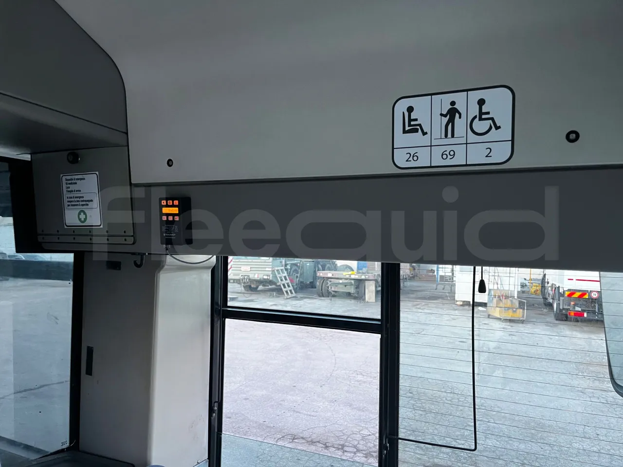 Mercedes-Benz Citaro O 530 - EUR3 - 220kW - 12.000m - command unit indicators