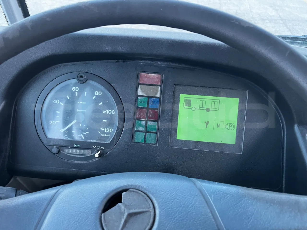 Mercedes-Benz Citaro O 530 - EUR3 - 220kW - 12.000m - dashboard lights on