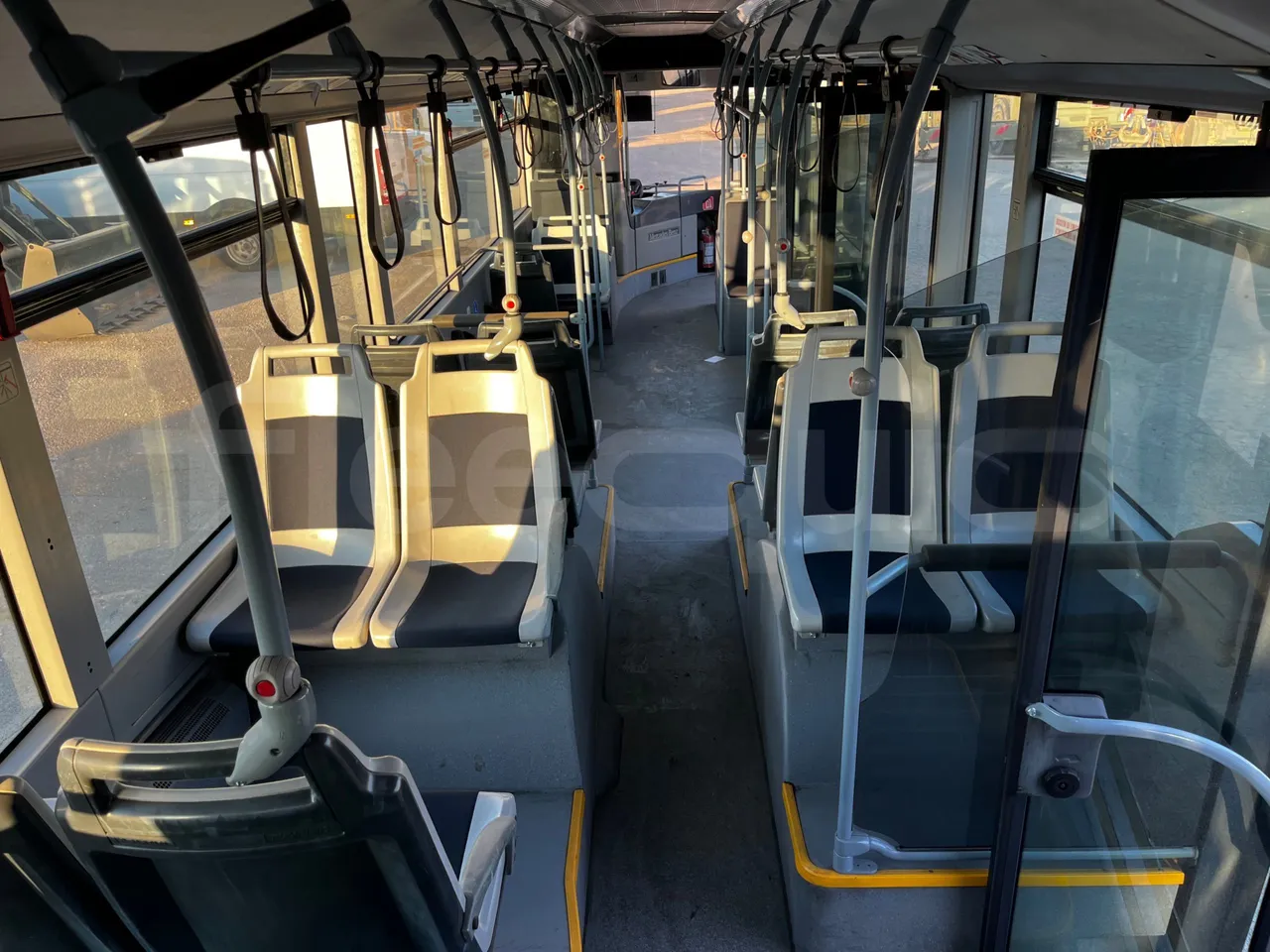 Mercedes-Benz Citaro O 530 - EUR3 - 220kW - 12.000m - interior reverse seats driver height