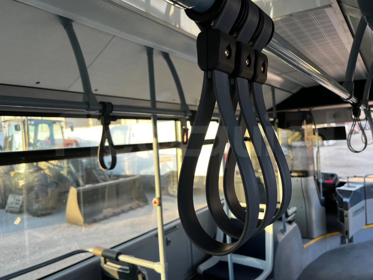 Mercedes-Benz Citaro O 530 - EUR3 - 220kW - 12.000m - hostess seat photo