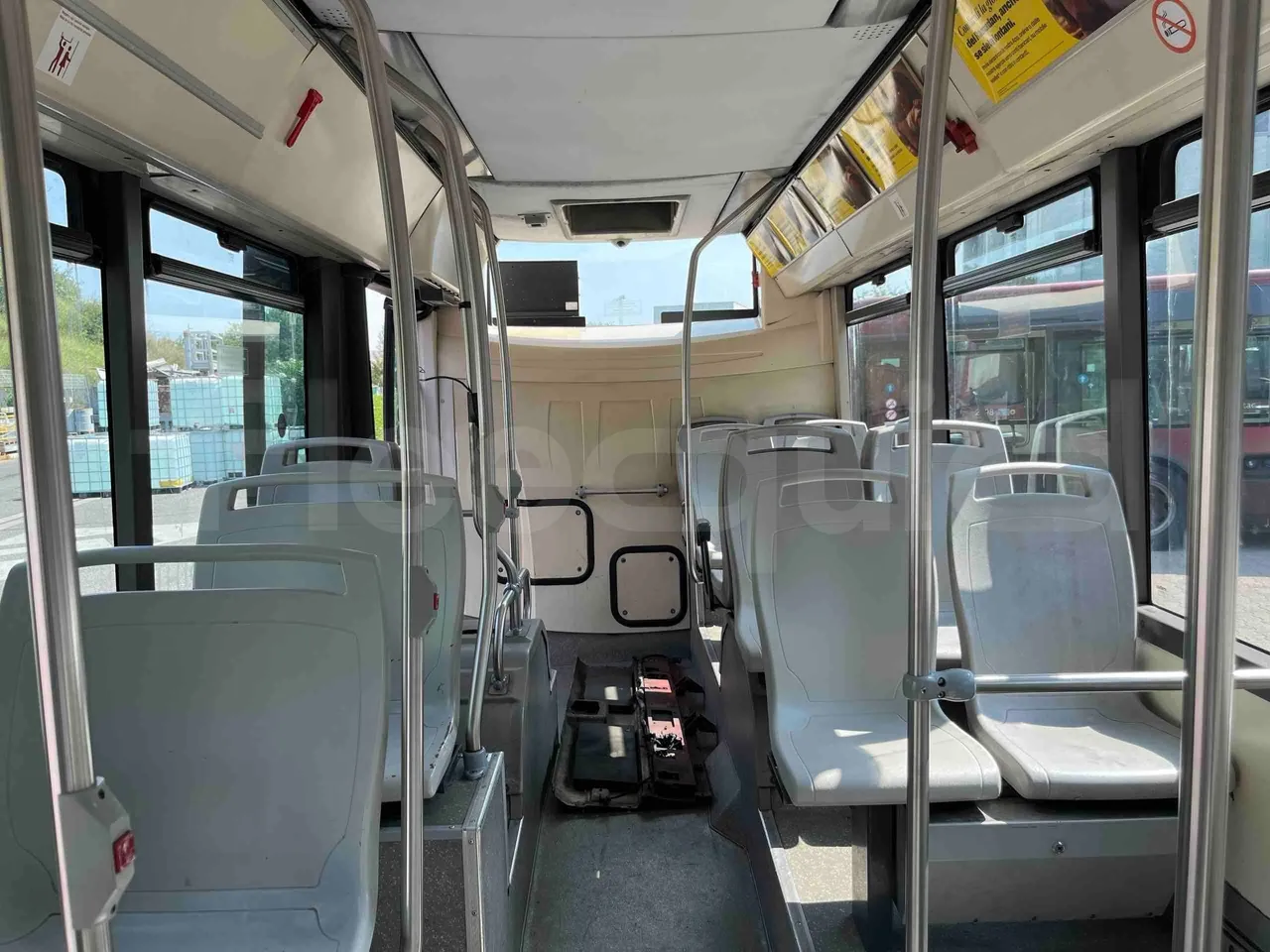 Iveco Citelis - Reverse Seats From Middle Position