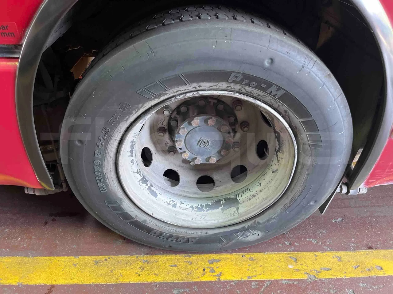 Iveco Citelis - Second Axle Left Side: Tyre Size