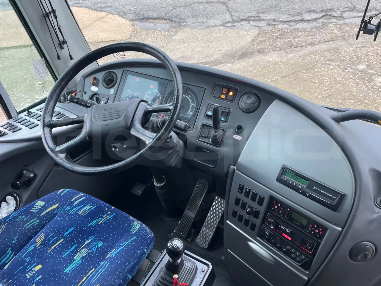 Scania 114B4X2 K114IB4X2 - Euro4 - 280kW - 12mt - buttons panels on