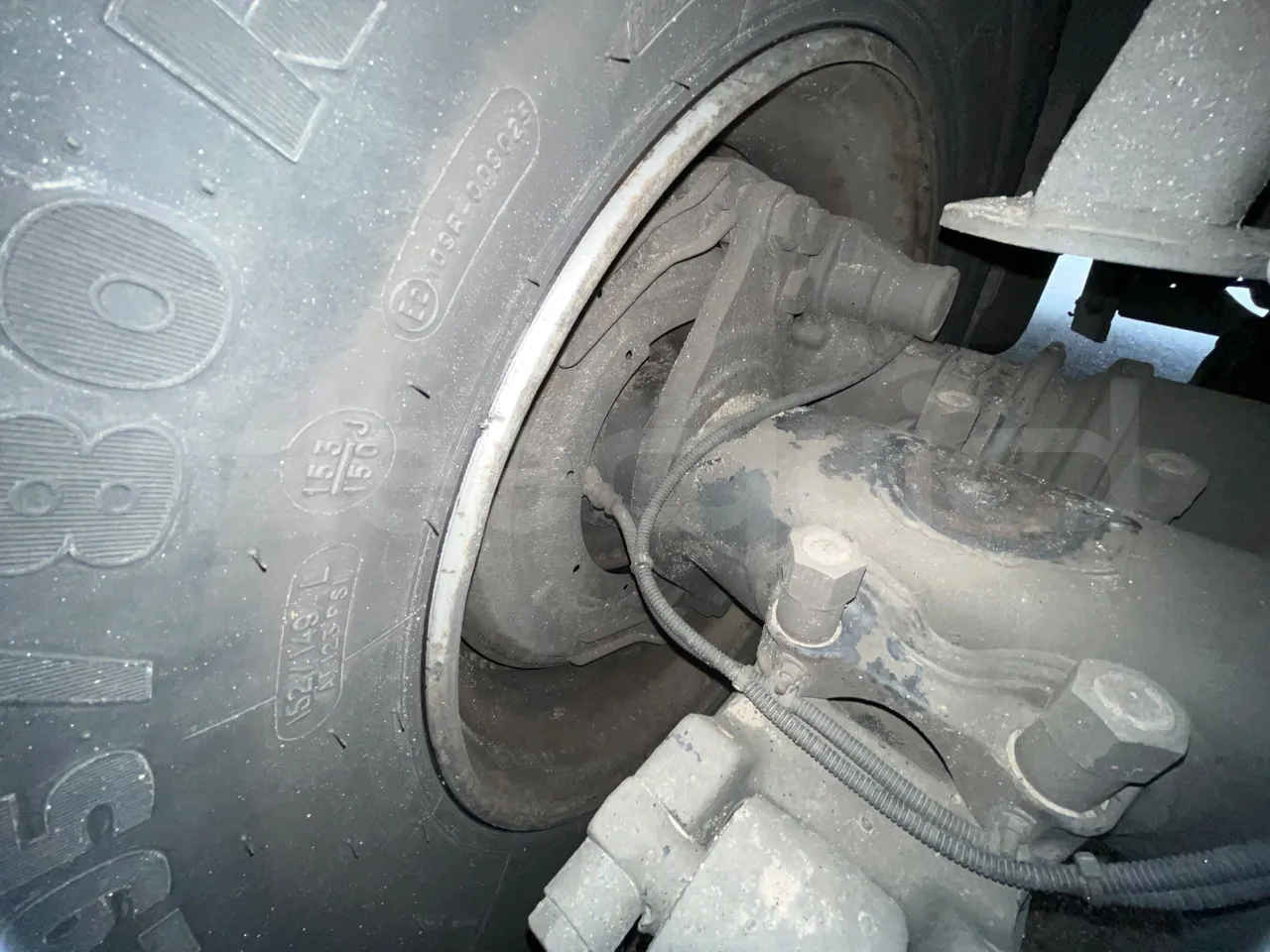 Scania 114B4X2 K114IB4X2 - Euro4 - 280kW - 12mt - axle 2 discs right