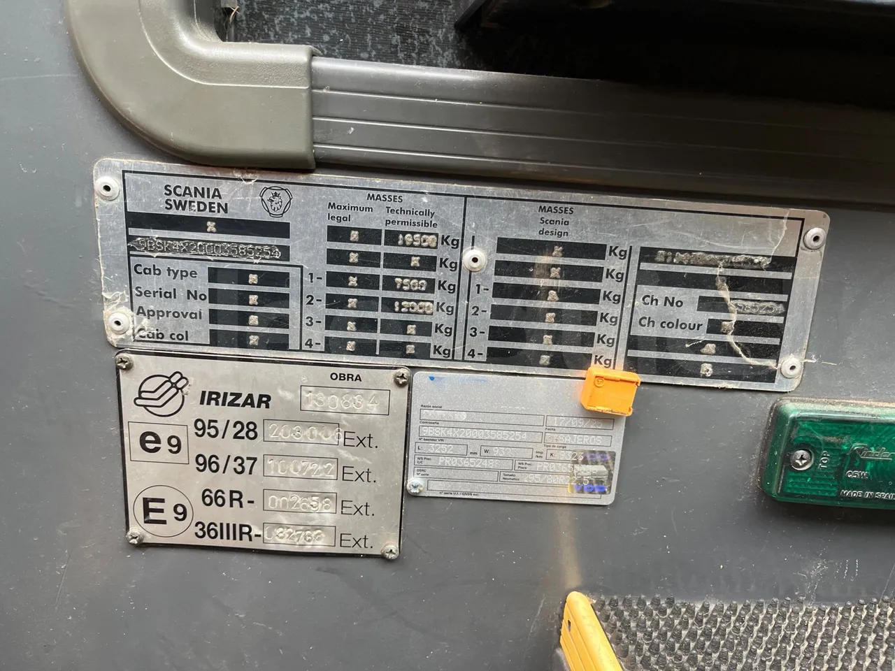 Scania 114B4X2 K114IB4X2 - Euro4 - 280kW - 12mt - vehicle plate photo