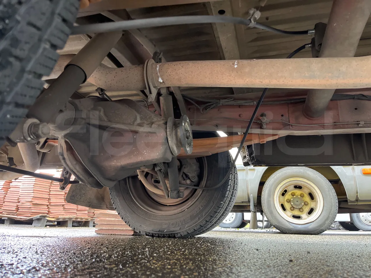 Iveco Turbo Daily A40E10 31 - EUR2 - 76kW - 5.970m - axle 2 discs right