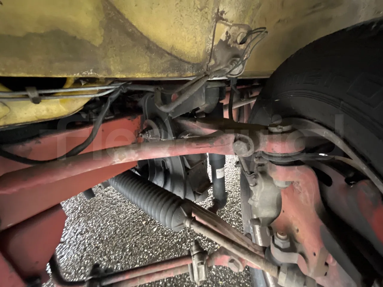 Iveco Turbo Daily A40E10 31 - EUR2 - 76kW - 5.970m - front air springs left