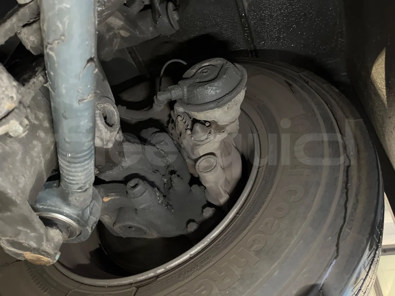 Man Lion's Coach R07 - Euro5 - 294kW - 12mt - front brake calipers right