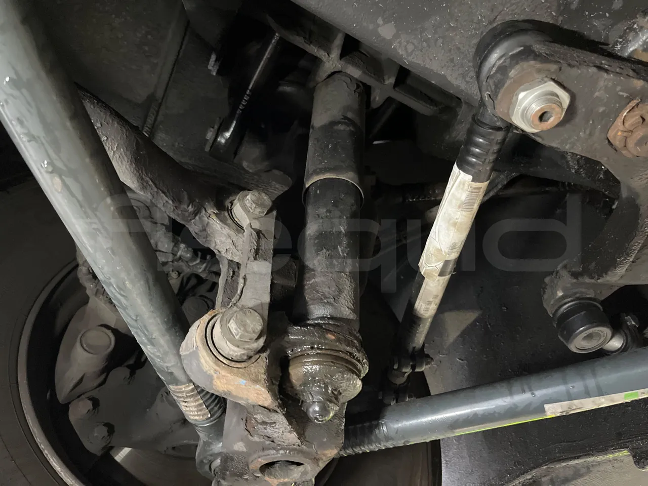 Man Lion's Coach R07 - Euro5 - 294kW - 12mt - front shock absorbers left