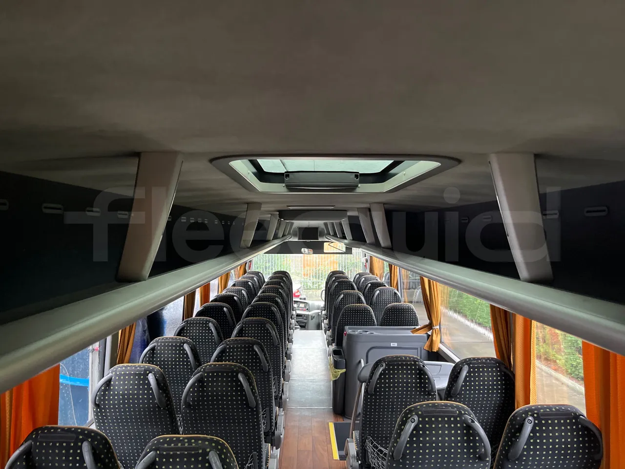 Man Lion's Coach R07 - Euro5 - 294kW - 12mt - overhead compartments photo