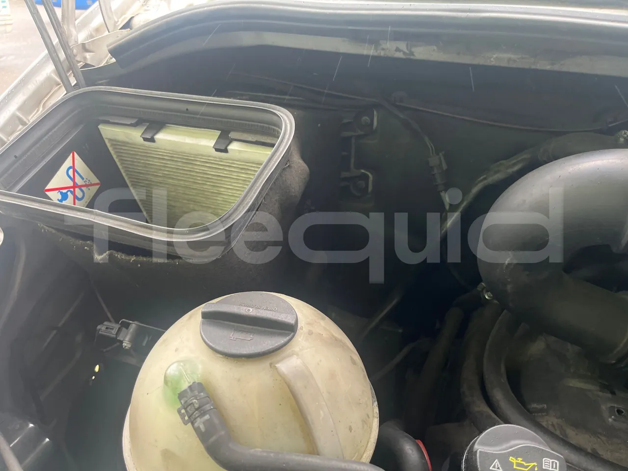 Mercedes-Benz Sprinter Abicar - Euro5 - 140kW - 7.345mt - engine plate photo