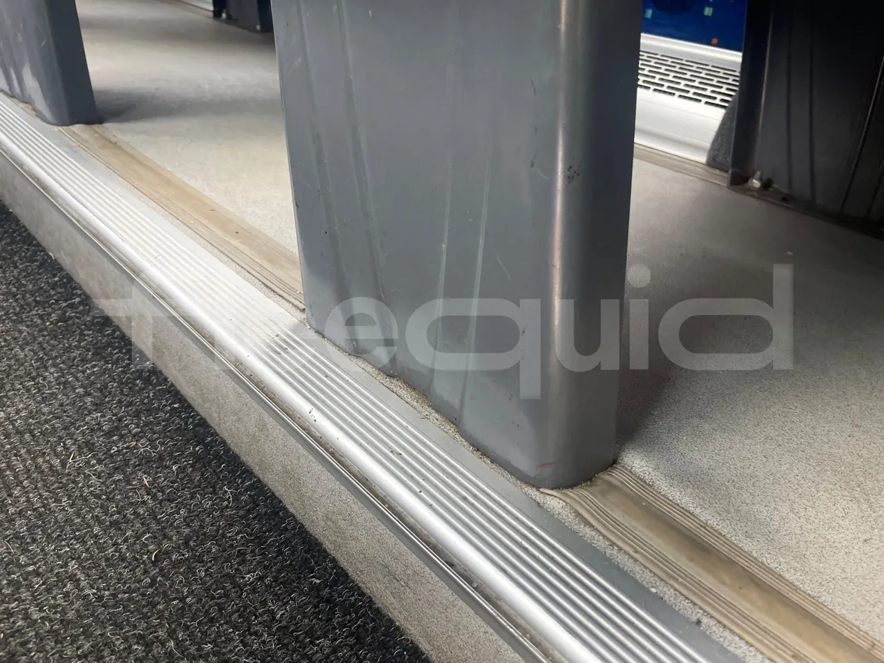 Mercedes-Benz Sprinter Abicar - Euro5 - 140kW - 7.345mt - footrest detail photo