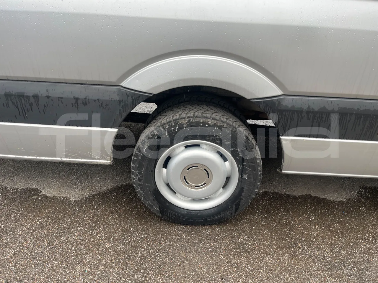 Mercedes-Benz Sprinter Abicar - Euro5 - 140kW - 7.345mt - rear left tire photo