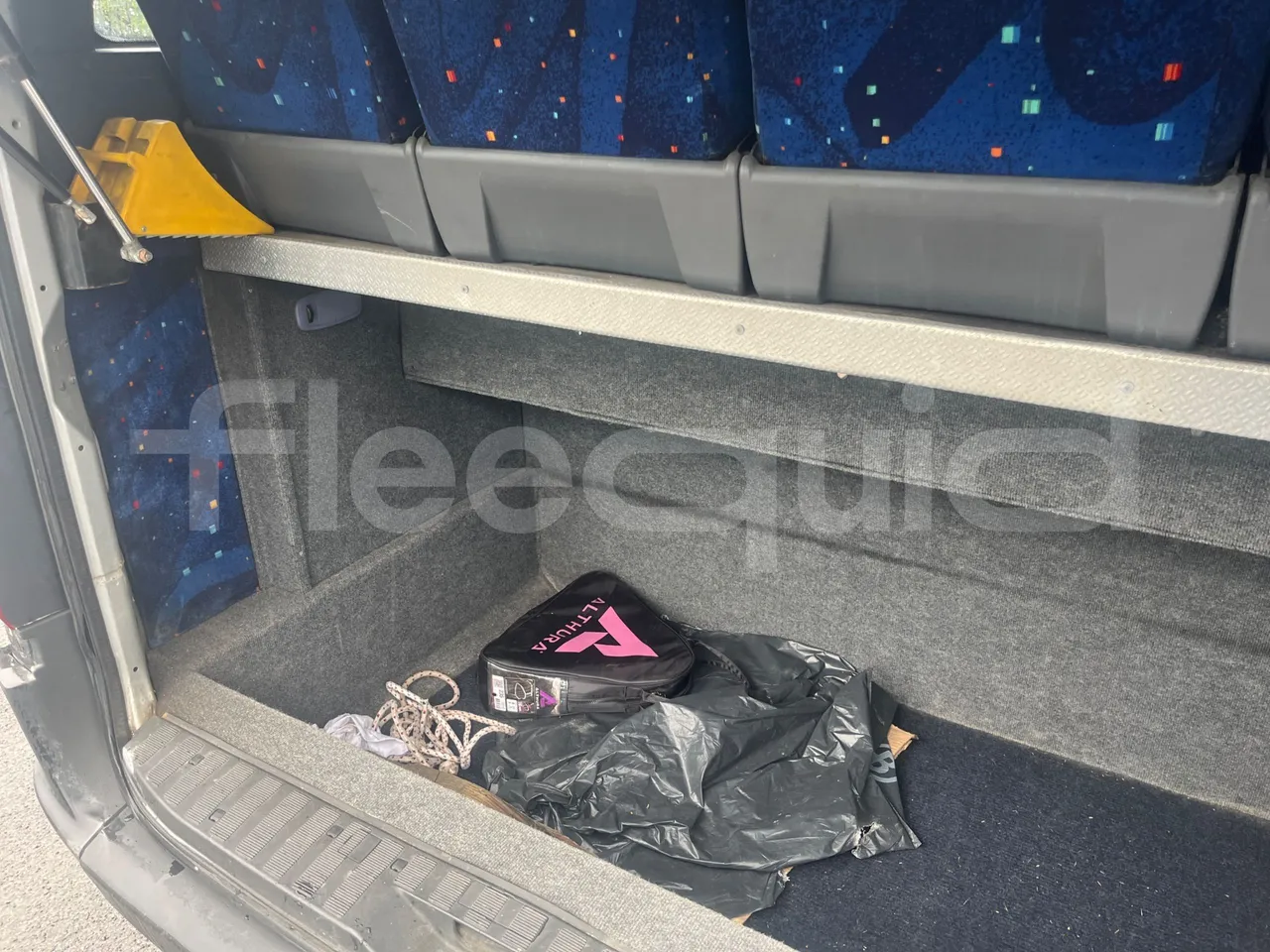 Mercedes-Benz Sprinter Abicar - Euro5 - 140kW - 7.345mt - under carpet photo