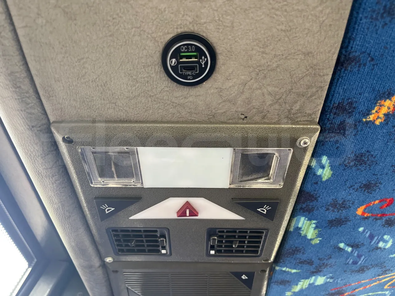 Bmc PROBUS TBX 850var.1vers.B -EUR3 -162kW -8.856m - usb charging detail