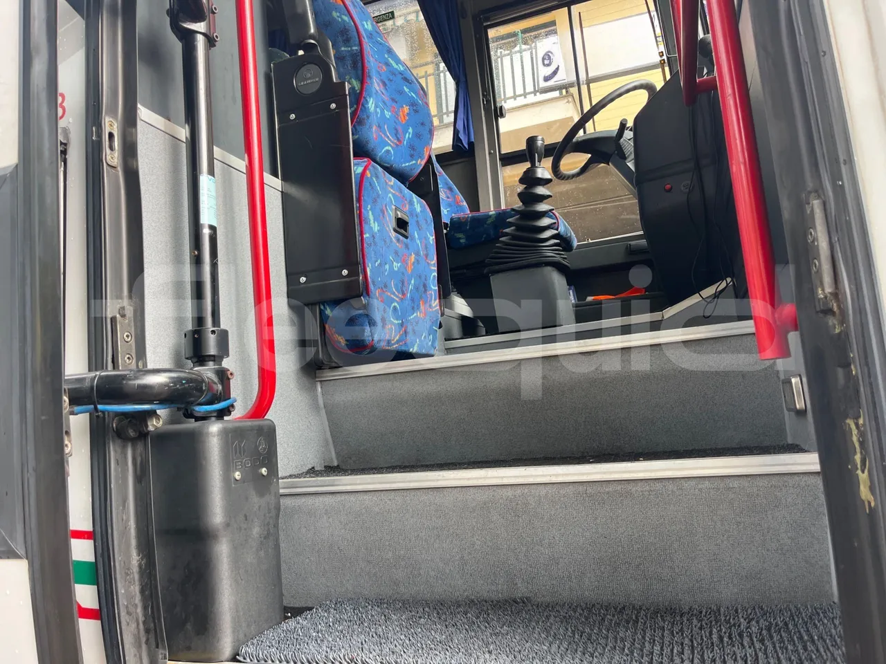 Bmc PROBUS TBX 850var.1vers.B -EUR3 -162kW -8.856m - door mechanism photo