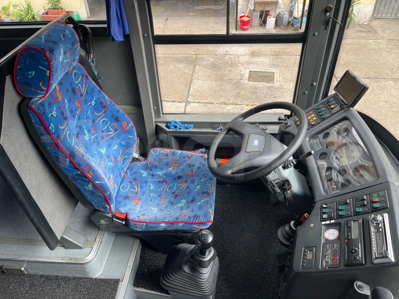 Bmc PROBUS TBX 850var.1vers.B -EUR3 -162kW -8.856m - driver's seat photo