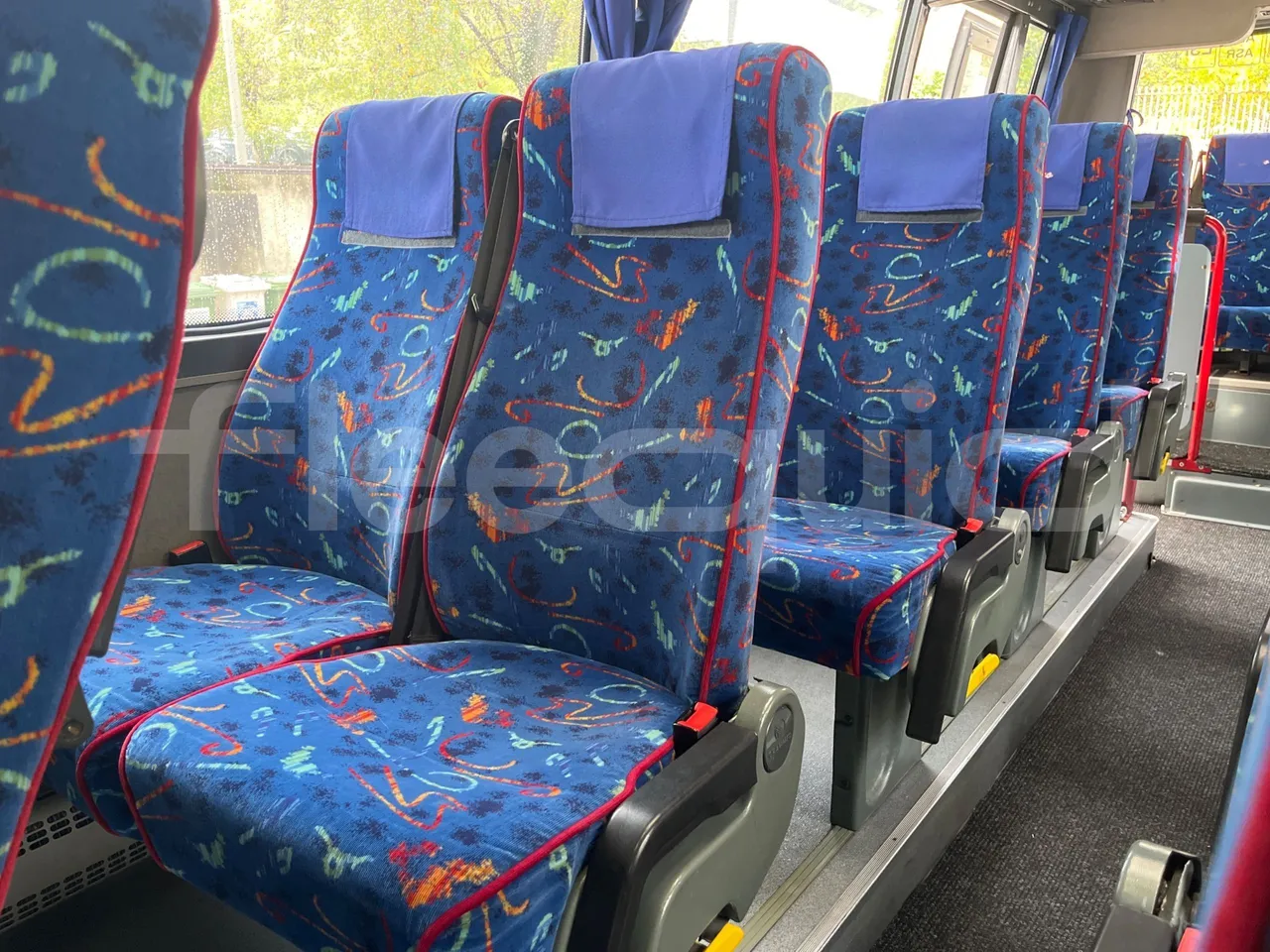 Bmc PROBUS TBX 850var.1vers.B -EUR3 -162kW -8.856m - folding seat photo