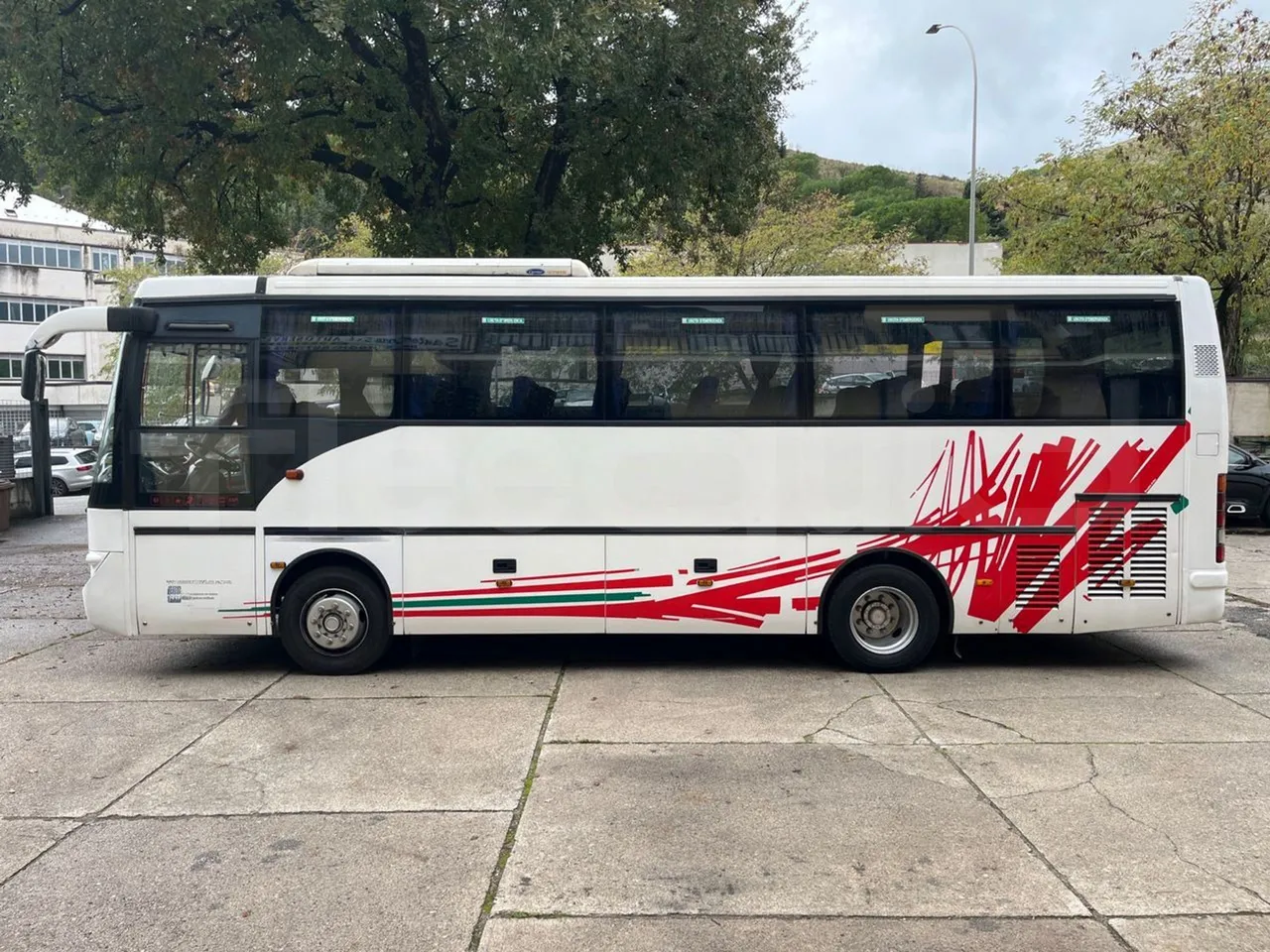 Bmc PROBUS TBX 850var.1vers.B -EUR3 -162kW -8.856m - left side photo