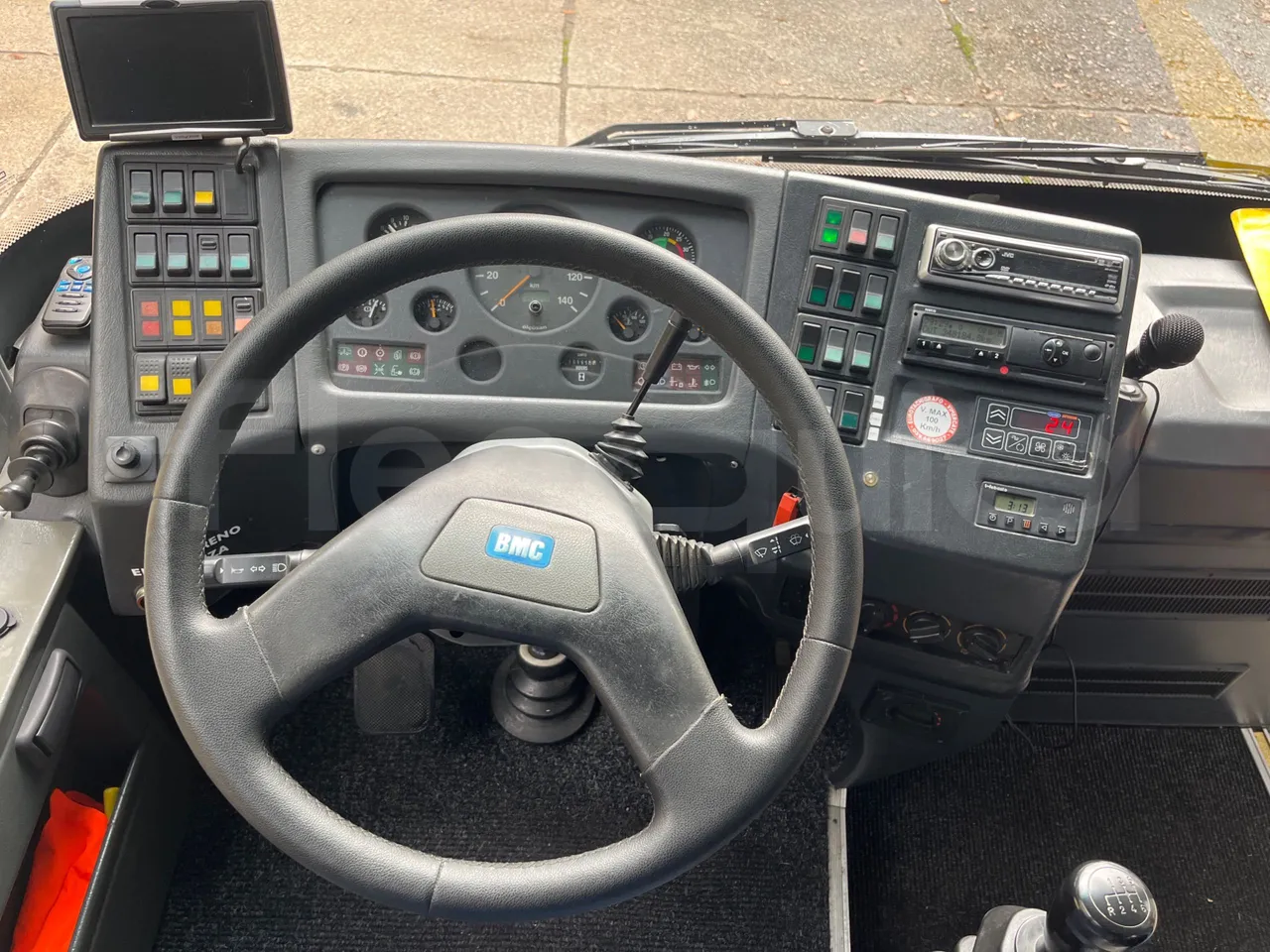 Bmc PROBUS TBX 850var.1vers.B -EUR3 -162kW -8.856m - steering wheel photo