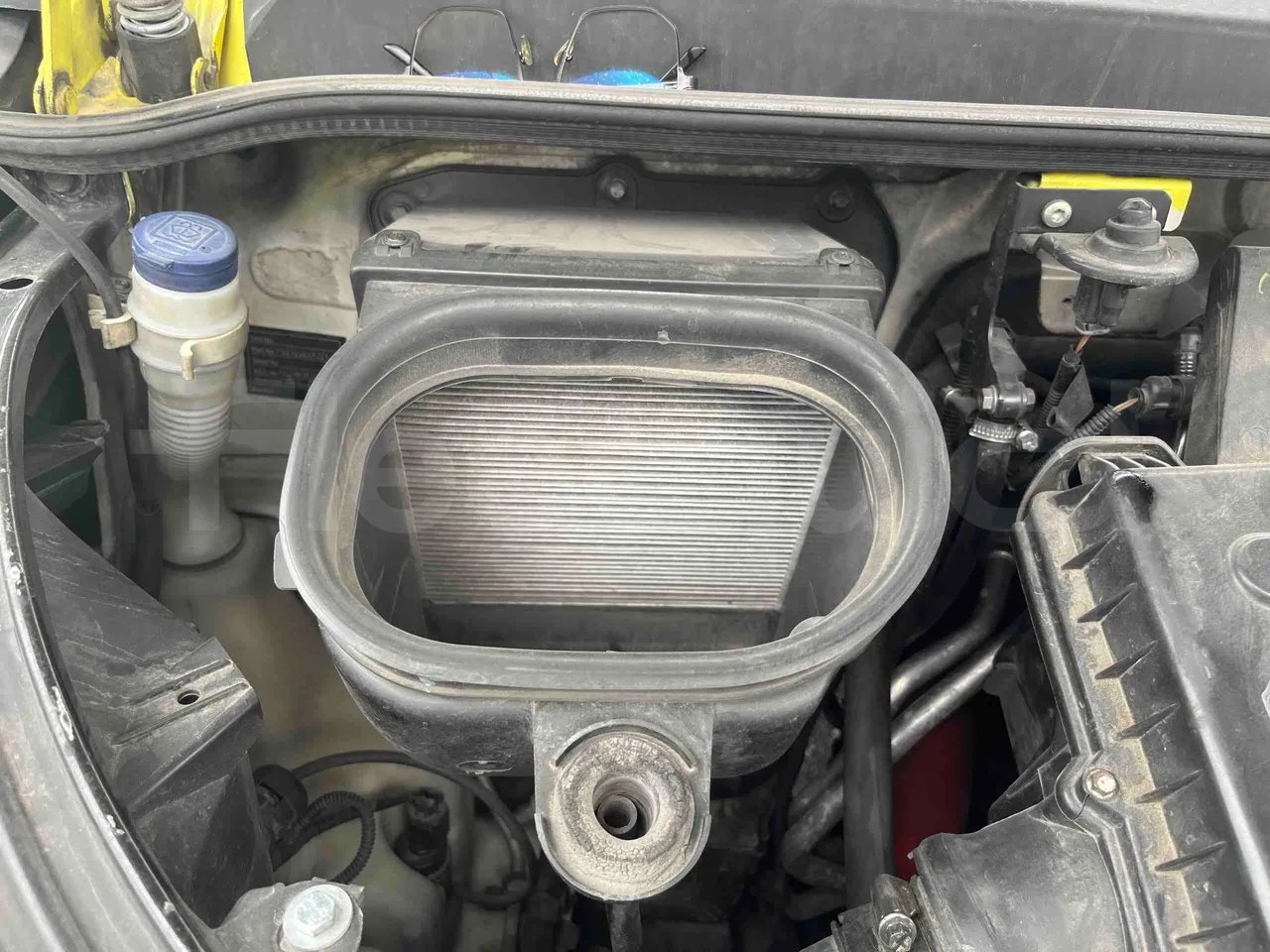 Iveco Ferqui Radius Dino - EUR6 - 132kW - 7.630m - engine plate photo