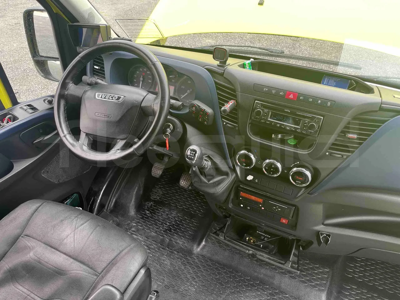 Iveco Ferqui Radius Dino - EUR6 - 132kW - 7.630m - buttons panels on