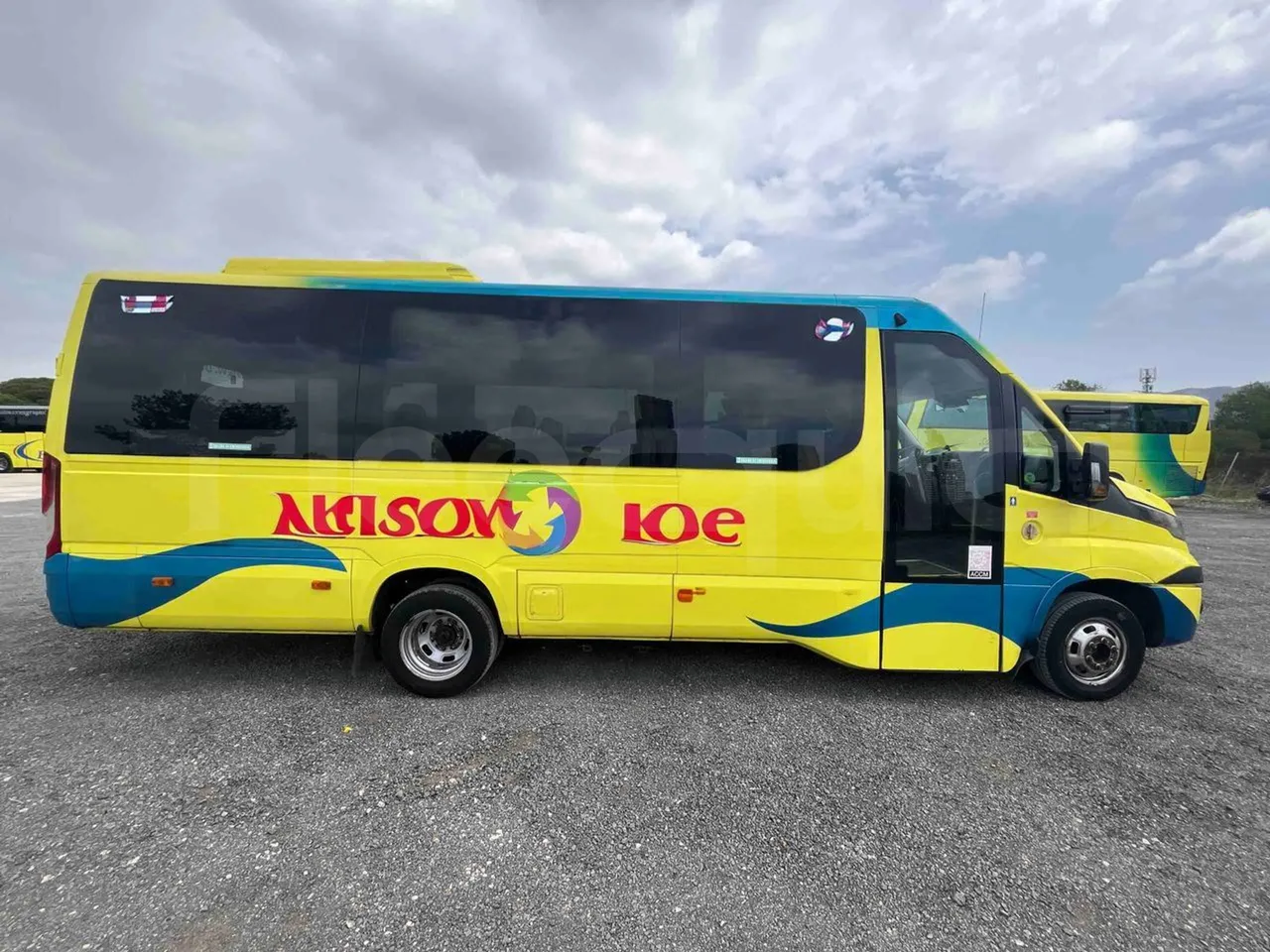 Iveco Ferqui Radius Dino - EUR6 - 132kW - 7.630m - right side doors closed